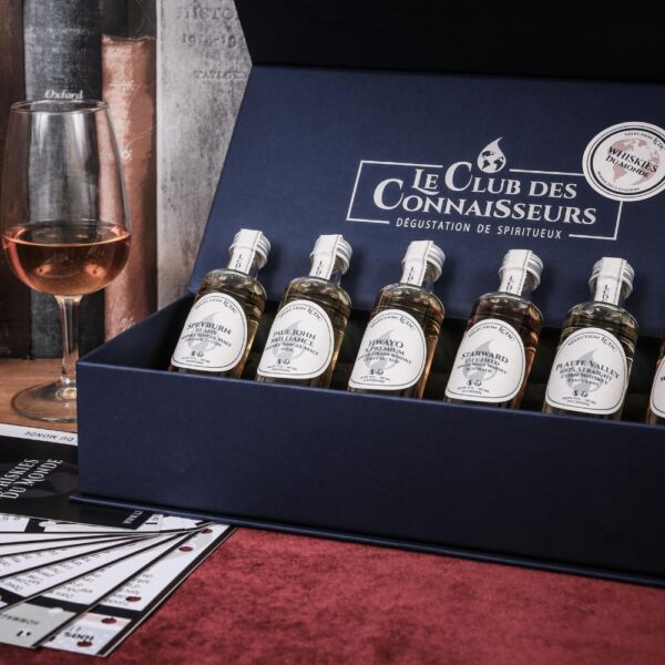 Coffret-Whiskys-du-Monde-Le-Club-des-Connaisseurs