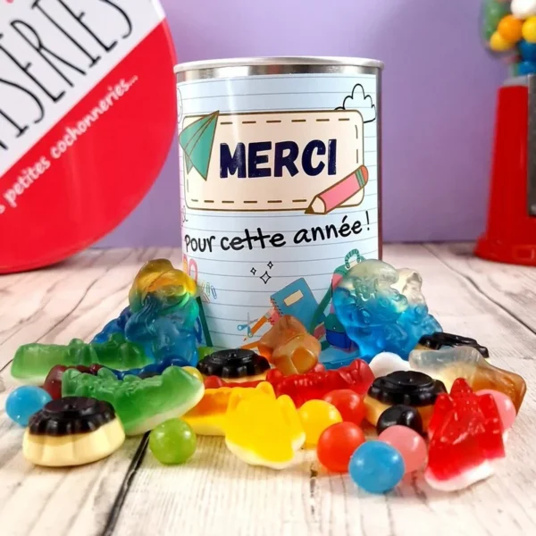 boite-de-conserve-remplie-de-bonbons-haribo-merci-pour-cette-annee-Generation-Souvenirs