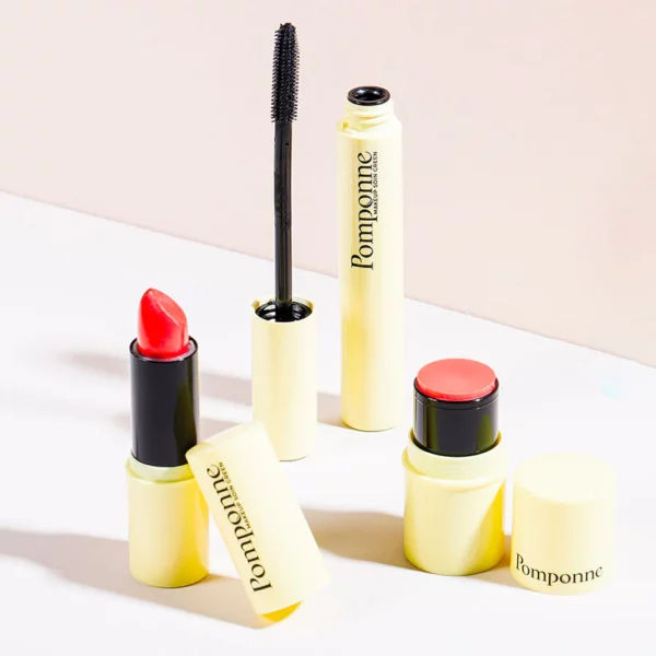 trio-rouge-a-levres-mascara-fantastick-Pomponne-vue-haut_